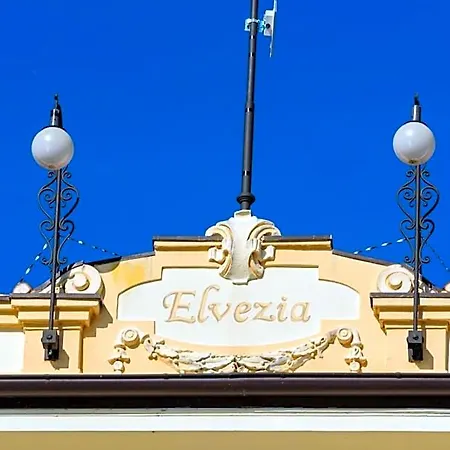 מלון Boutique Elvezia סטרסה